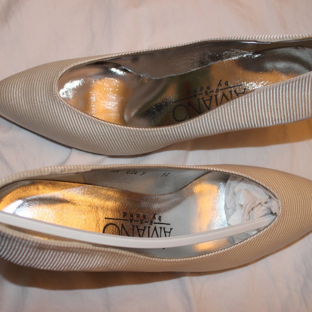 Amano Heels
